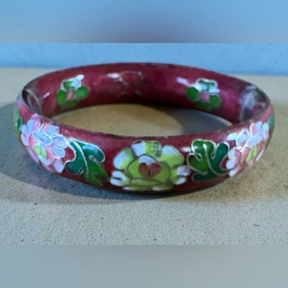Vintage Painted Metal Bangle Bracelet - Picture 1 of 7